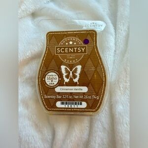 Scentsy Cinnamon Vanilla, wax bar melts, partial bar